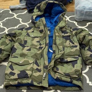 Jack Spade x GAP Camouflage Puffer Jacket. Down fill. Size 4